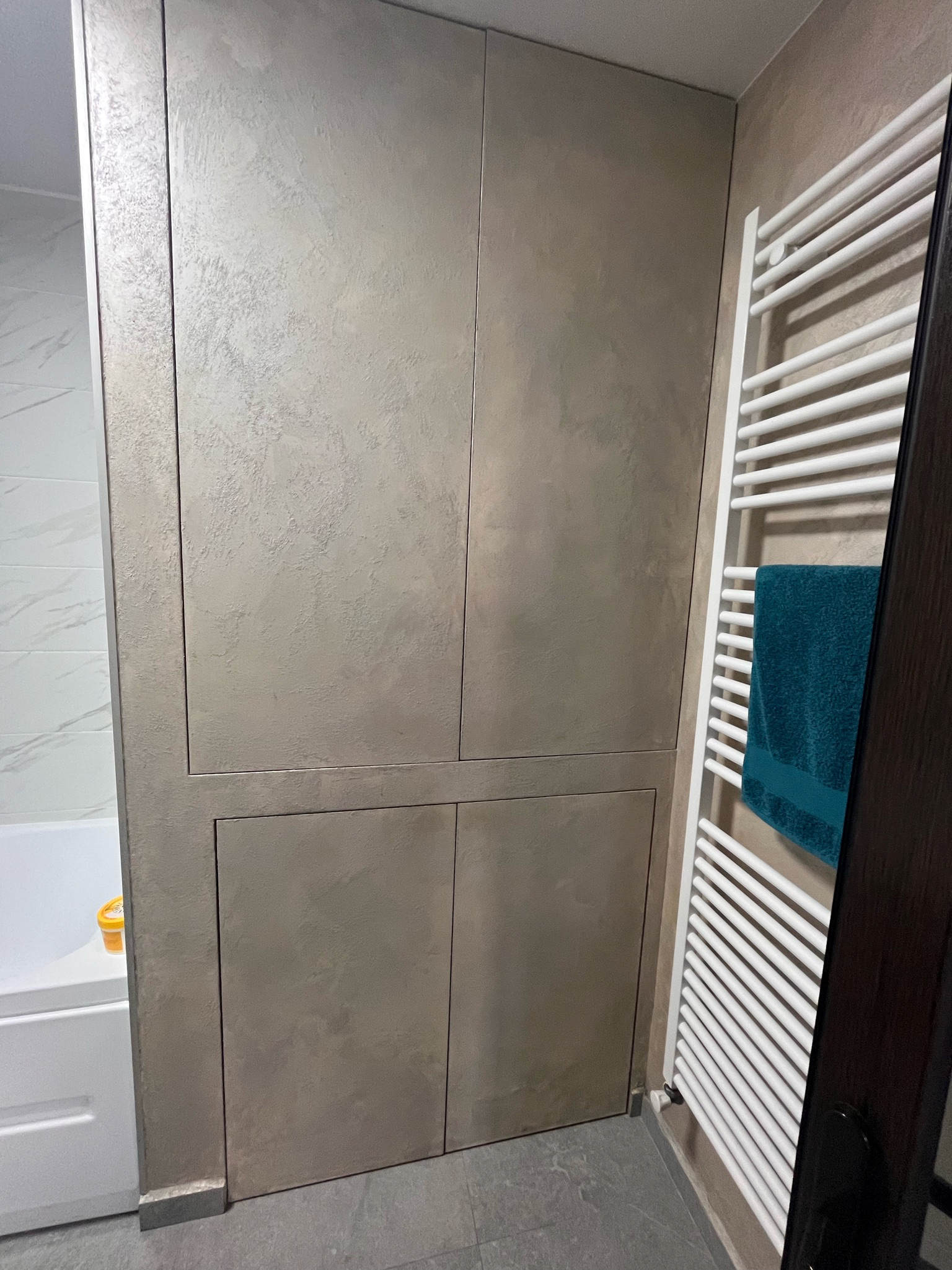 Mobilier finisaj custom – DuneWalls Vladimir Stanescu materiale Novacolor