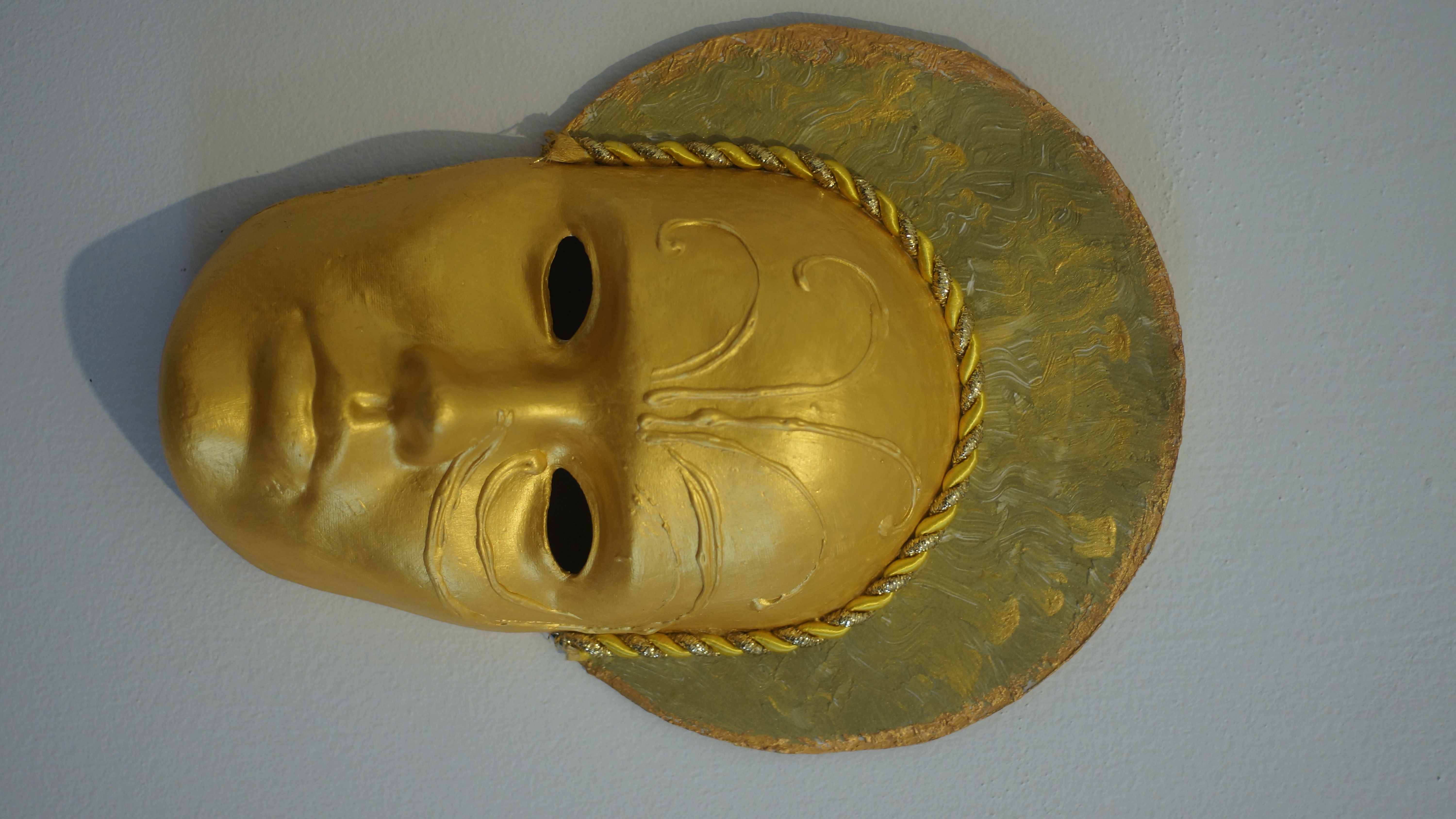 Decorațiuni Handmade Papier Maché – Masti decorative – DuneWalls Vladimir Stanescu materiale Novacolor