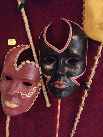 Decorațiuni Handmade Papier Maché – Masti decorative – DuneWalls Vladimir Stanescu materiale Novacolor