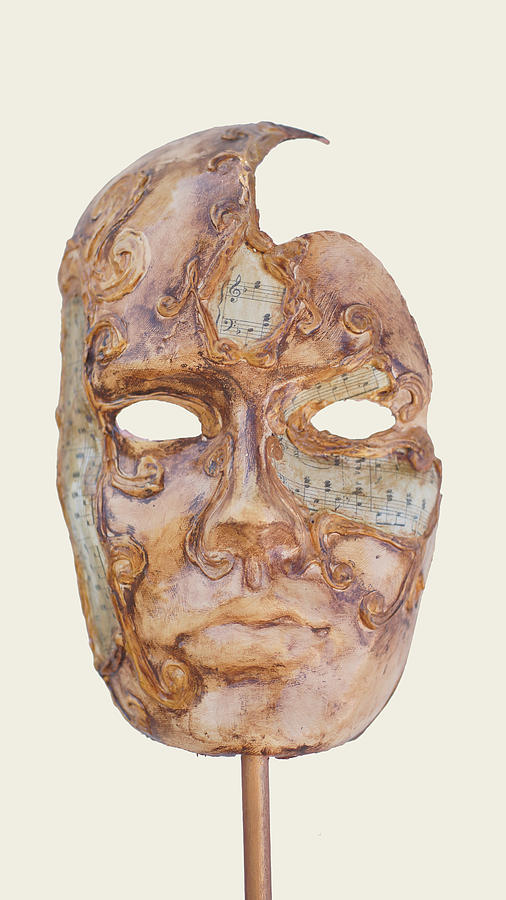 Decorațiuni Handmade Papier Maché – Masti decorative – DuneWalls Vladimir Stanescu materiale Novacolor