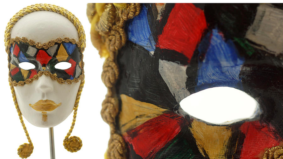 Decorațiuni Handmade Papier Maché – Masti decorative – DuneWalls Vladimir Stanescu materiale Novacolor