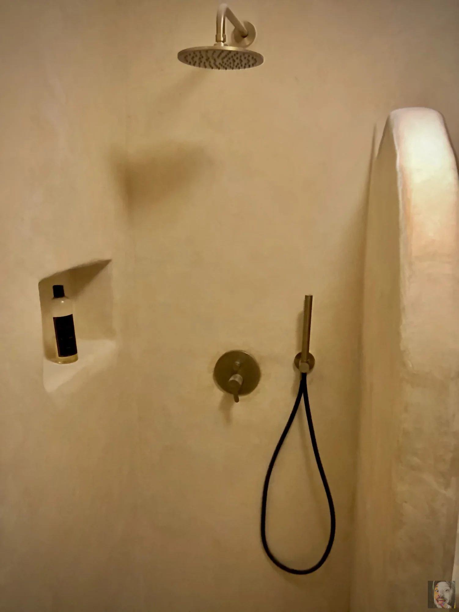 Tadelakt & Marmur Fein – DuneWalls Vladimir Stanescu materiale Novacolor