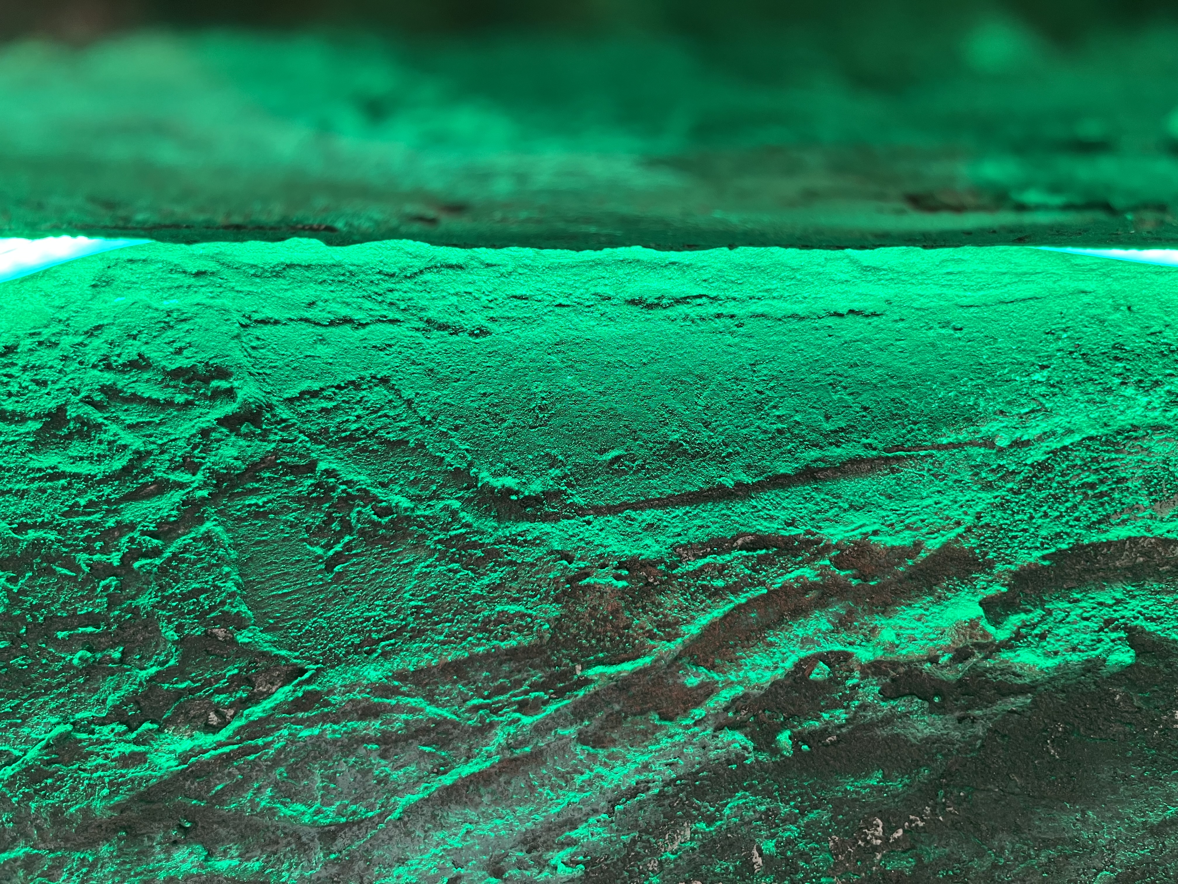 Vopsea Efect Oxidare ironic & Verderame – DuneWalls Vladimir Stanescu materiale Novacolor