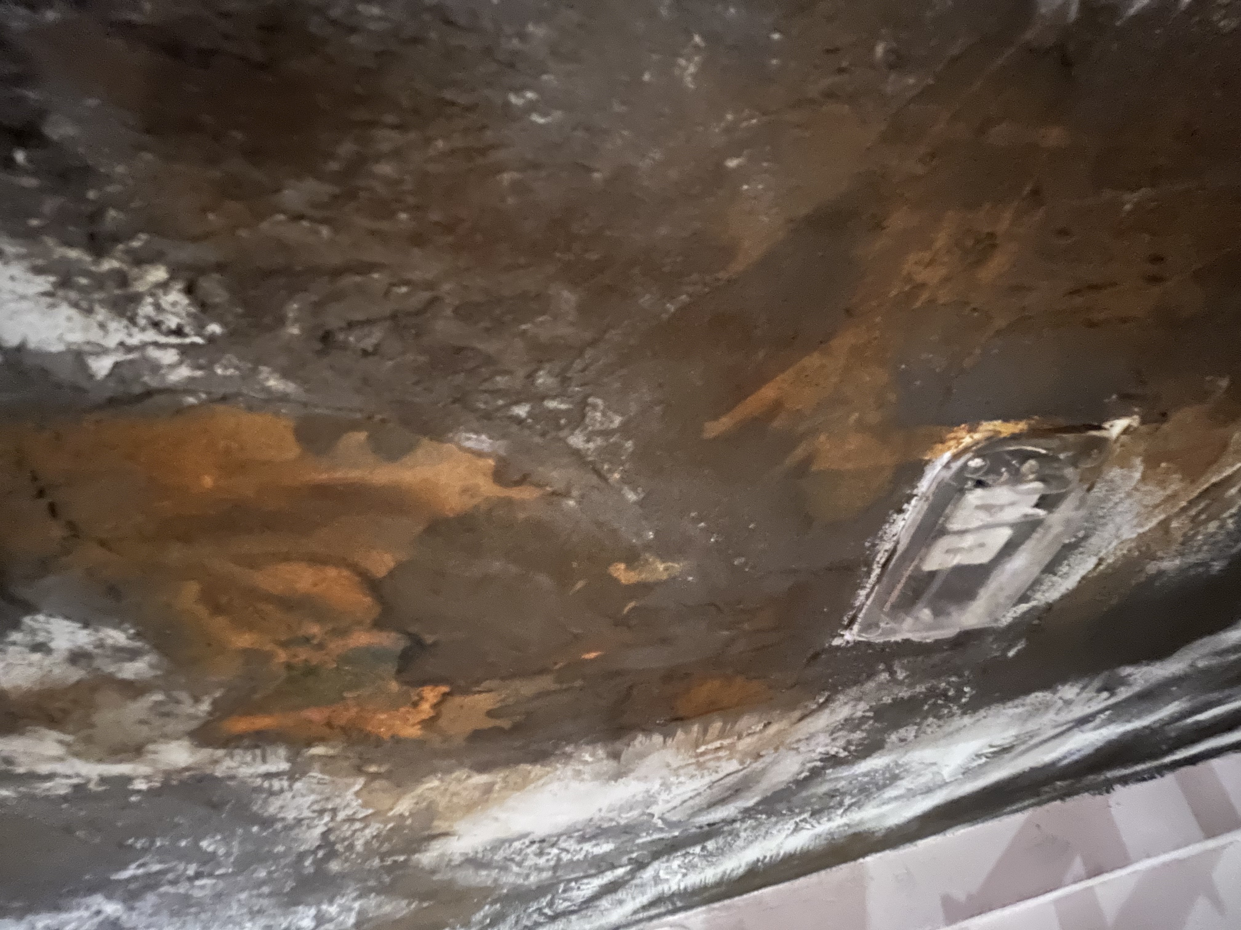 Vopsea Efect Oxidare ironic & Verderame – DuneWalls Vladimir Stanescu materiale Novacolor